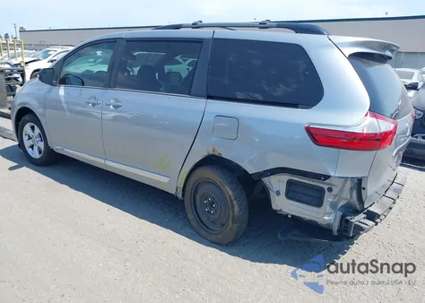 2017 Toyota Sienna Le 8 Passenger из США, поврежденный, VIN 5TDKZ3DC9HS841120